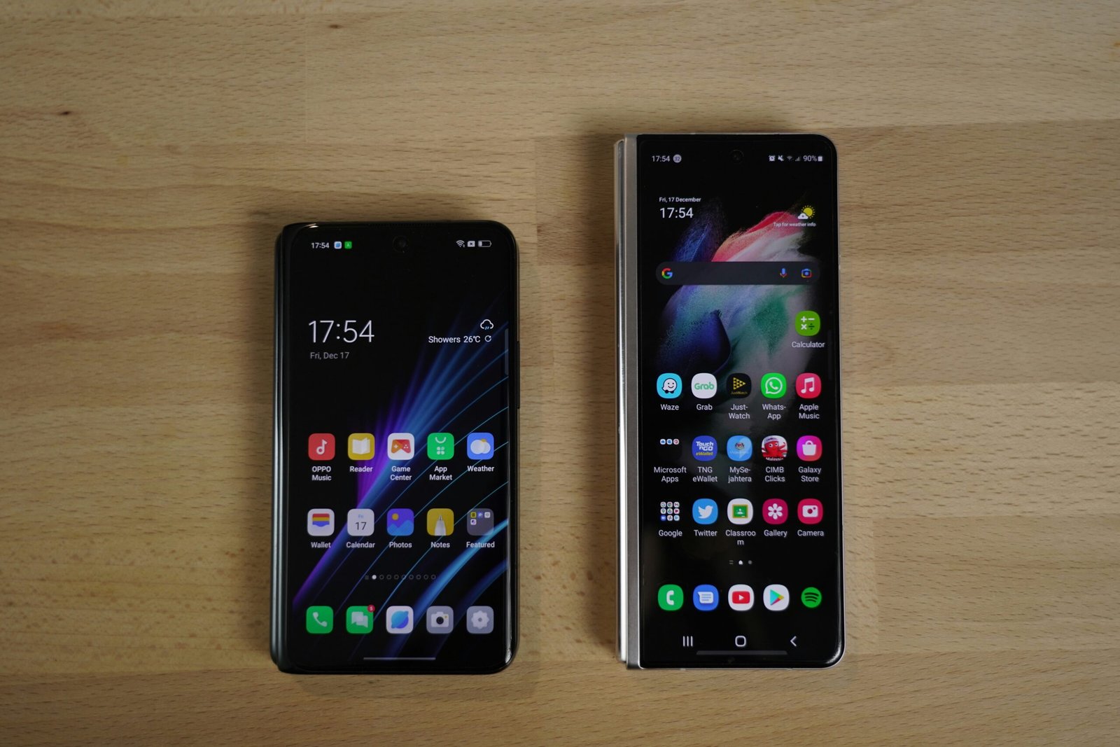 Foldable Smartphones in 2025: A Review of the Samsung Galaxy Z Fold 5 and Google Pixel Fold 9 a couple of cell phones